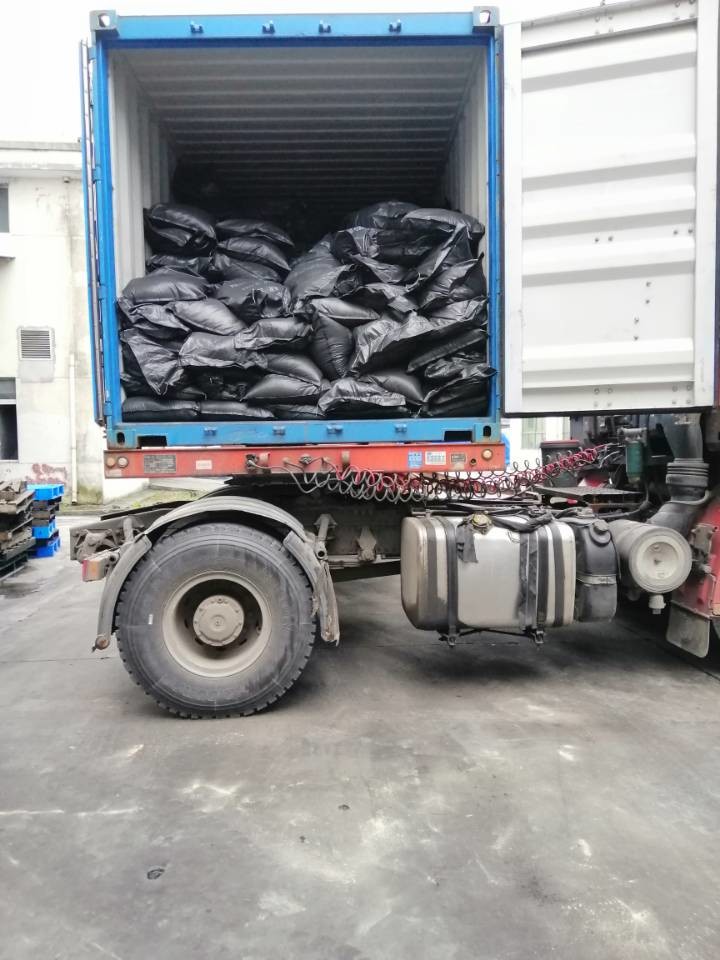 500 g/l Bulk Wood Based Activated Carbon For Medicine Decolorization