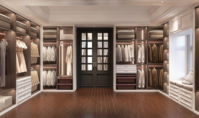 French-Style Elegant White And Durable Luxury Stainless Steel Walk-In Closet Cabinet