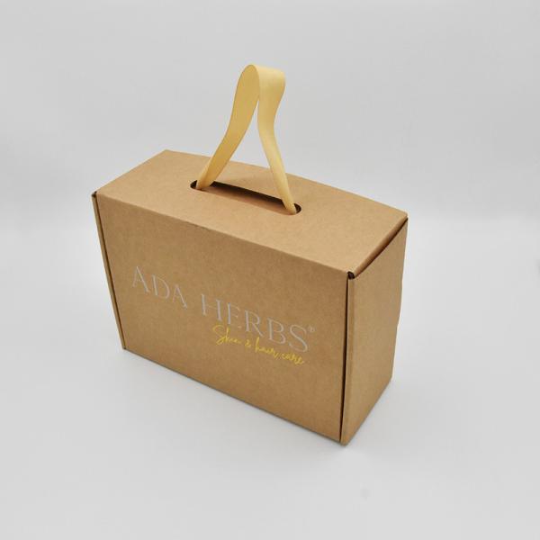 Buy cheap Customized E Flute Corrugated Mailer Boxes Two Sides With Full Size Silver Foil Logo from wholesalers