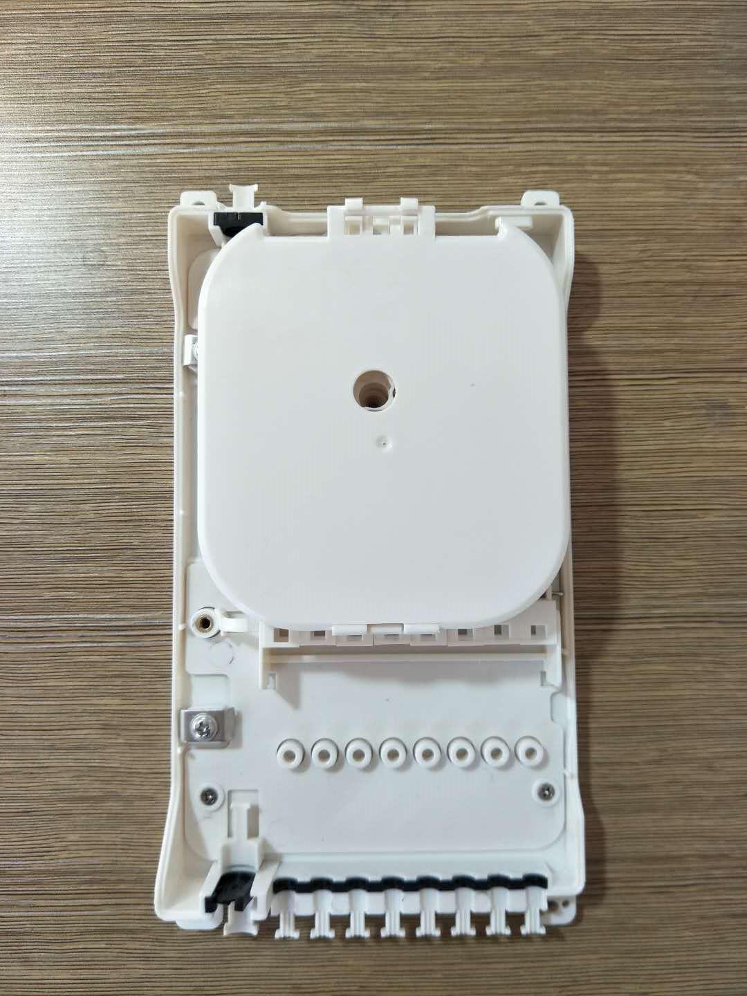 8 Ports SC/APC Adapters IP65 IP66 Fiber Optic Distribution Box