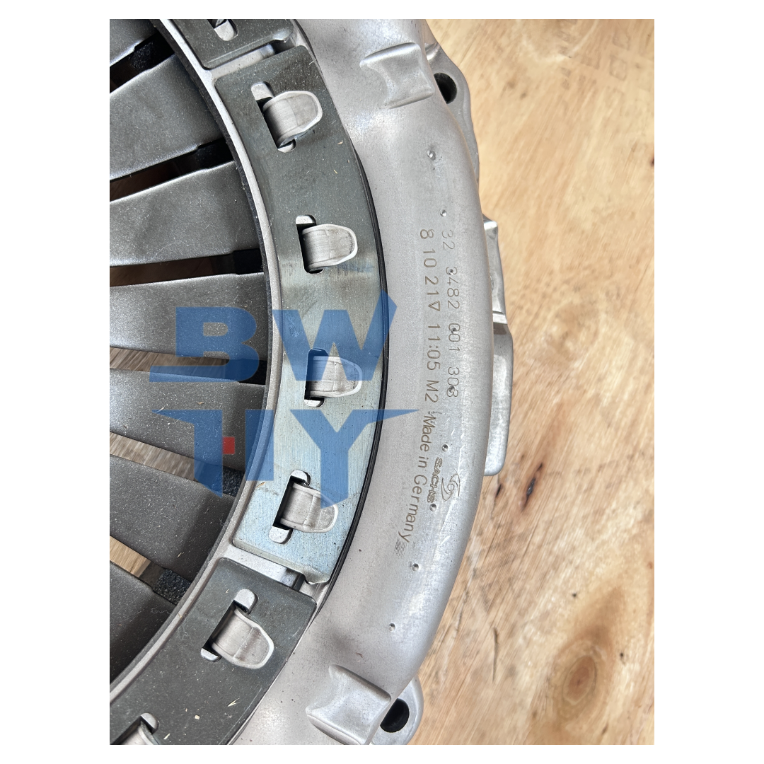 Clutch Cover 3482001308 and Clutch Disc 1878006129 85000624 Truck Clutch Kits with 1
