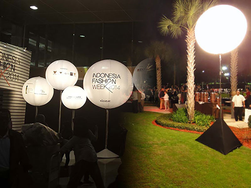 2000W Inflatable Led Light With Halogen Lamp Moon Balloon