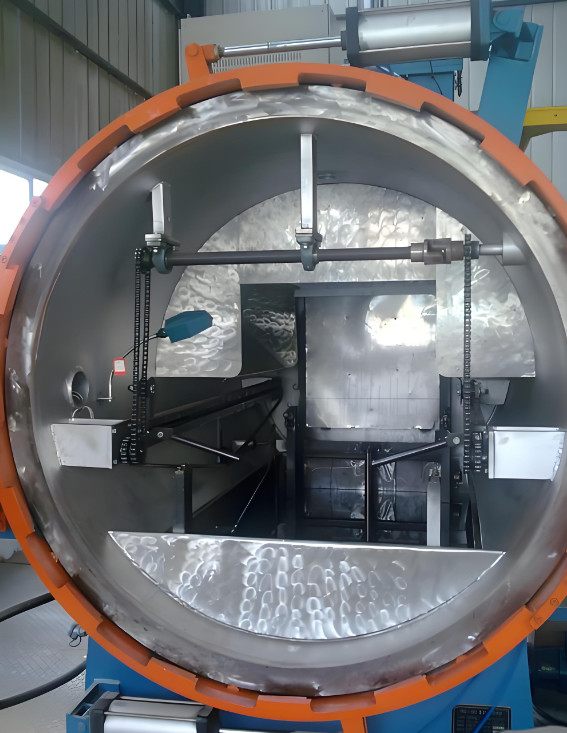 Industrial Equipment Furnace Vacuum For Precise Heating In Controlled Environment