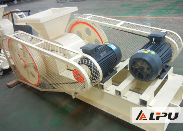 Buy cheap Simple Mine Crushing Equipment Double Roller Crusher For Medium Hardness Materials from wholesalers