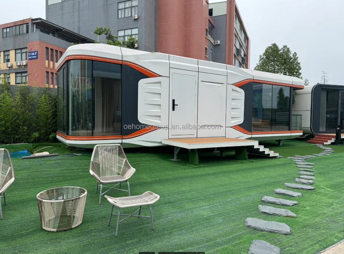 Spain Hotel Space Capsule House 5 Star Steel Buildings Space Capsule Container Houses Commercial House Space Capsule