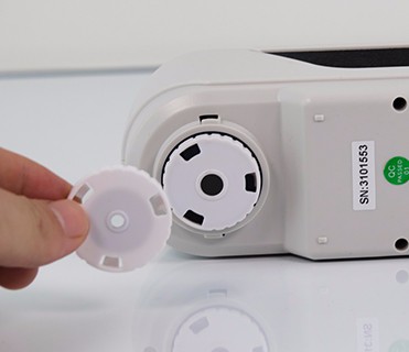 NH300 Portable Spectrophotometer Colorimeter Plastic Particle Laboratory Colour Measure Instrument