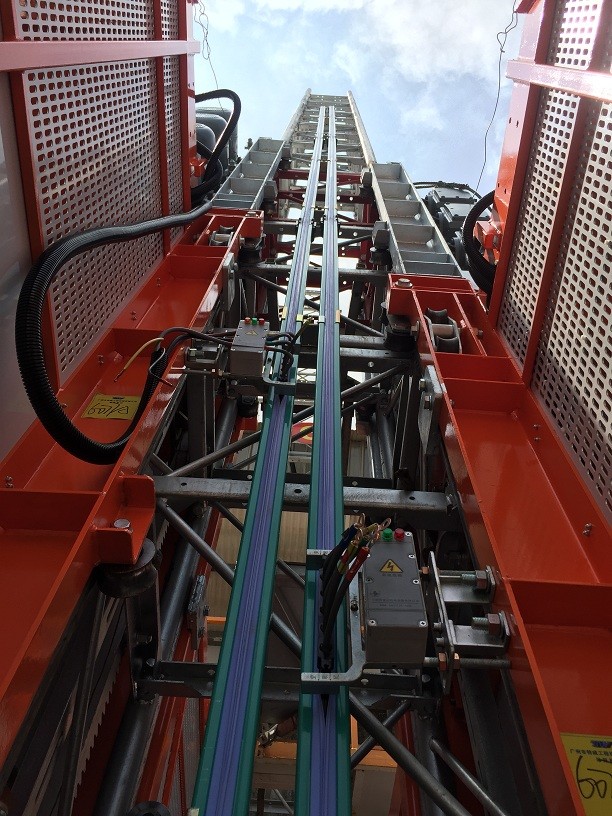 Reusable 16mm2 Flexible Copper Electrical Bus Bar Sliding Contact Line