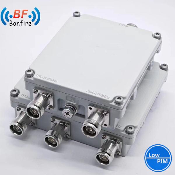 Buy cheap Original Red 3 Way UHF Combiner 2500-2700MHz Quad-Band Combiner Triplexer RF Diplexer from wholesalers