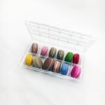 Plastic clamshell macaron tray