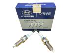 18855-10060 LZKR6B-10E Car Spark Plug For 2010 2011 Kia Soul 1.6L Hyundai I20