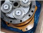 Excavator R250-7 excavator swing gearbox R250LC-7 31EN-10070 swing drive
