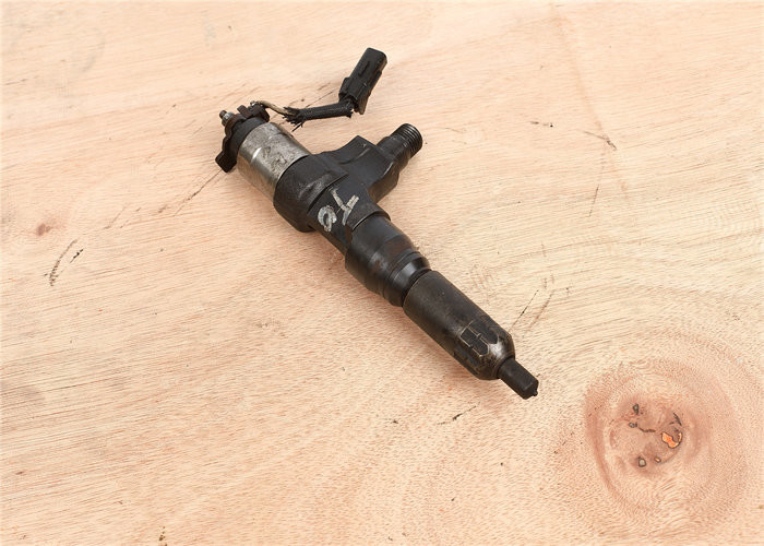 Hino J08E Diesel Fuel Injector Seond Hand For Excavator SK350-8 295050-0232