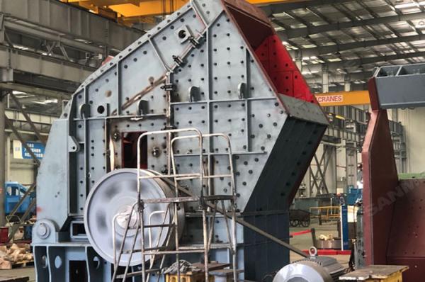 Buy cheap Low Noise Impact Crusher Machine , Mining Crusher Machine Easy Operation from wholesalers
