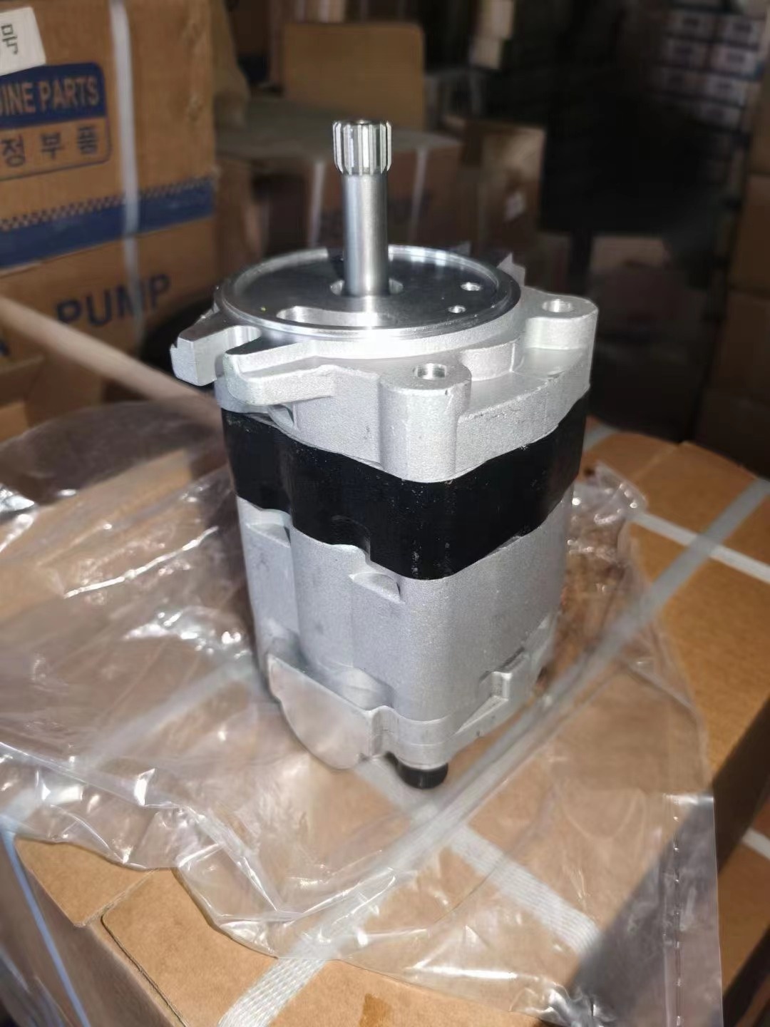Excavator Hydraulic Gear Pump PSVL2-27CG KFP2317-07CLK2 for KX163 at Affordable