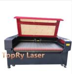 Co2 Textile Garment Auto Feeding Laser Cutting/ Engraving Machine (JM1810T-AT)