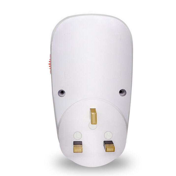 24 Hours Programmable Mechanical Mini UK Plug Timer Switch 230V Energy Saver