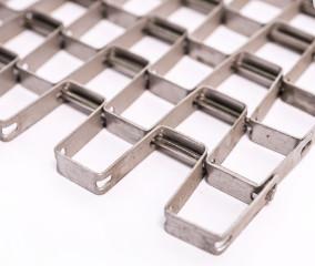 Buy cheap Galvanized Horseshoe Hinged Stainless Steel Conveyor Belt Wire Net from wholesalers