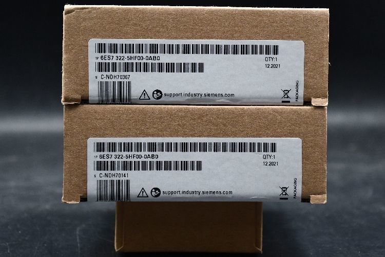 Siemens PLC I/O Module for use with S7-300 Series, 125 x 40 x 120 mm, Digital, Relay, SIMATIC S7-300 Series, 24