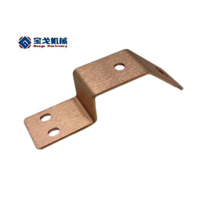 Low-Profile Copper Busbars for Streamlined and Aesthetically-Pleasing Cabinet Designs