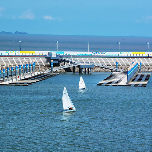Customized Aluminum Alloy Floating Pontoon Platform Marine Finger Dock With Mooring Cleats