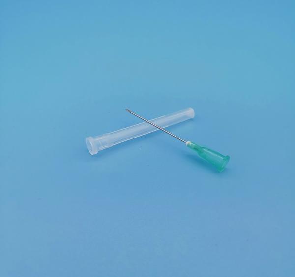 Quality Light Green Surgical Syringe Needle Side Hole Out Diameter 2.1mm 14G For Single Use for sale