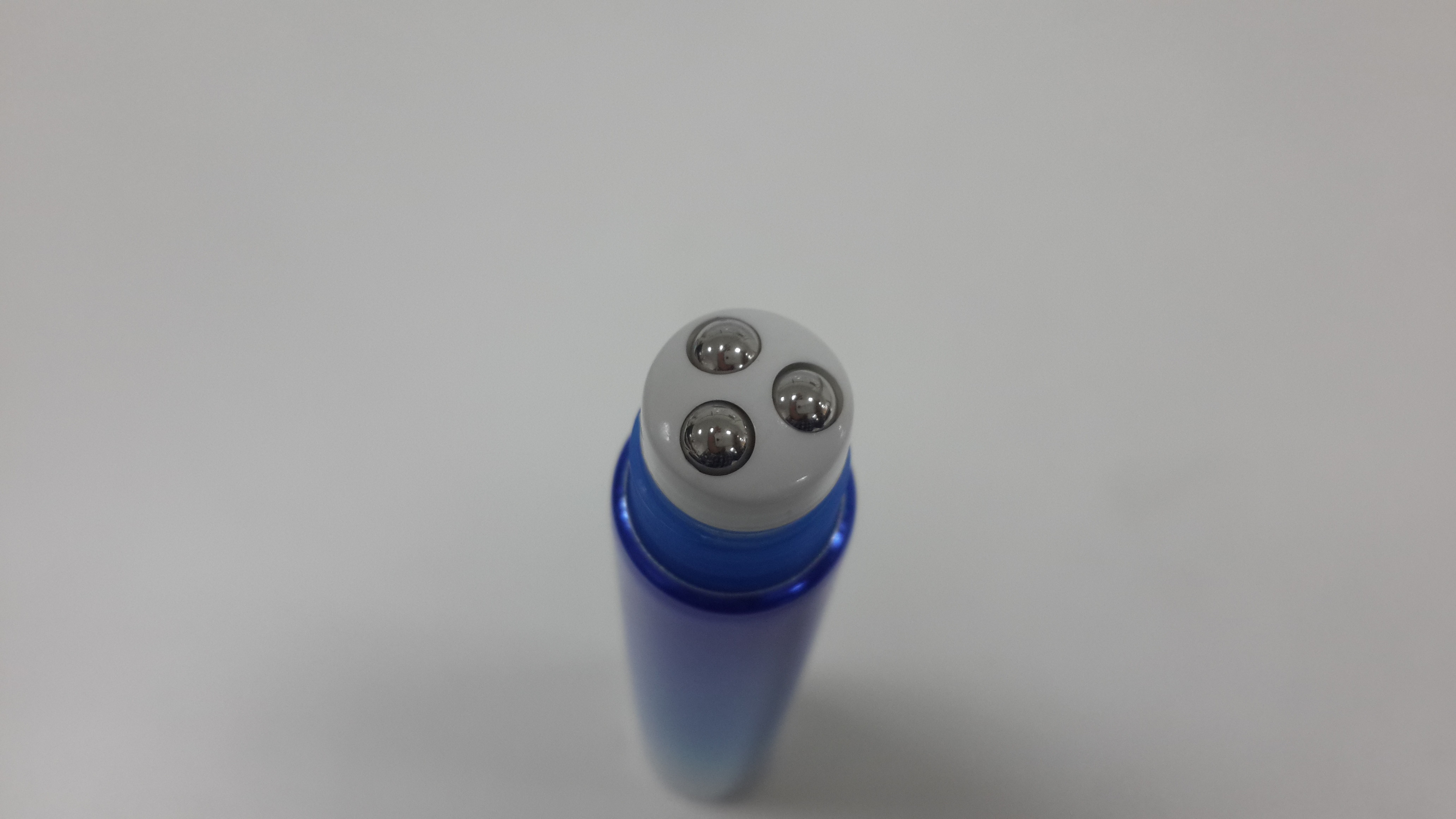 Metallic Three Roller Ball Tube for Eye Cream Packaging Diameter 19mm
