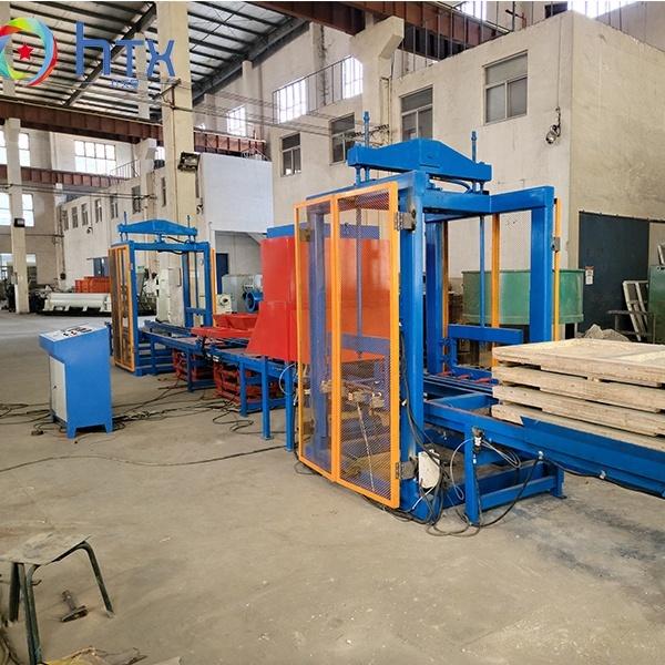 Buy cheap High Speed Wet Cast Machinery Faux Stone Wall Concrete Dosing System from wholesalers
