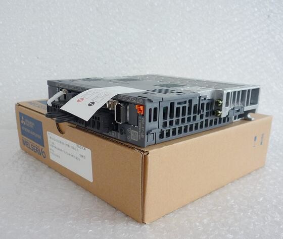 MR-J4-40A Mitsubishi Servo Amplifier Mitsubishi MR-J4 Series 400W Servo Diver 100% Original adn New
