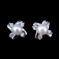 Buy cheap Bulk Customized Silver Pearl Earrings Jewelry Flowers Shape For Girl product