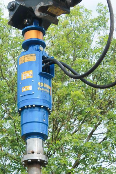 Buy cheap 65mm Round Hydraulic Earth Drilling Machine With 2 Optional Output Shafts from wholesalers