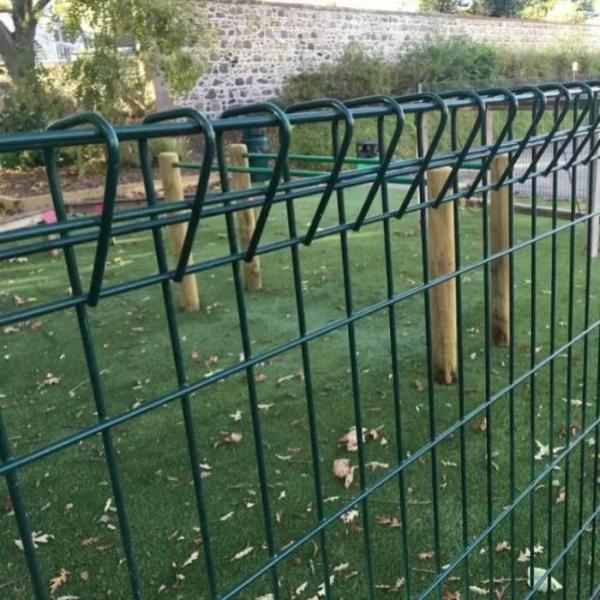Buy cheap Roll Top Triangle Bending 3d Curved Fence Brc Welded Fence Sustainable from wholesalers