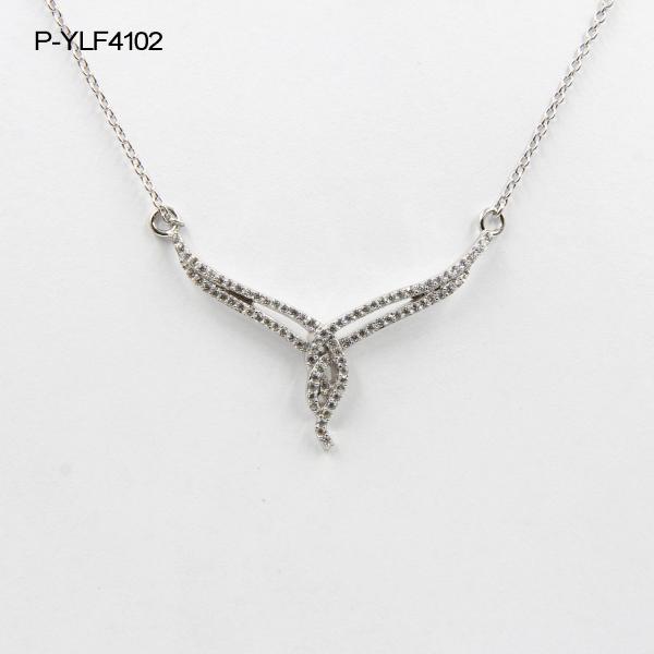 Buy cheap Mading Round Cut Pendant Necklaces with Advanced Technology Cihnese Fashion Pendant with Rolo chain from wholesalers