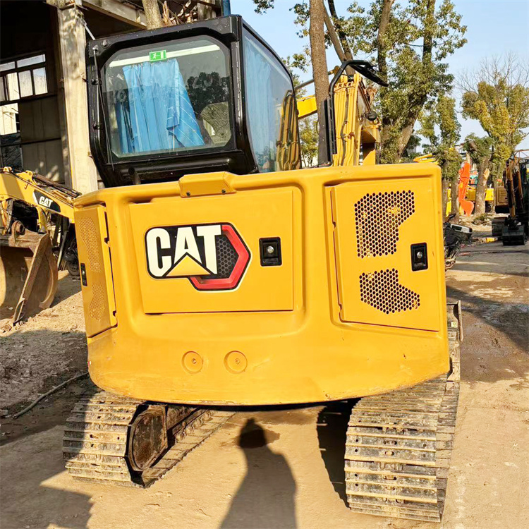 6 Ton Used CAT 306 Excavator Mini with Crawler Chain and Low Working Hours in 2021