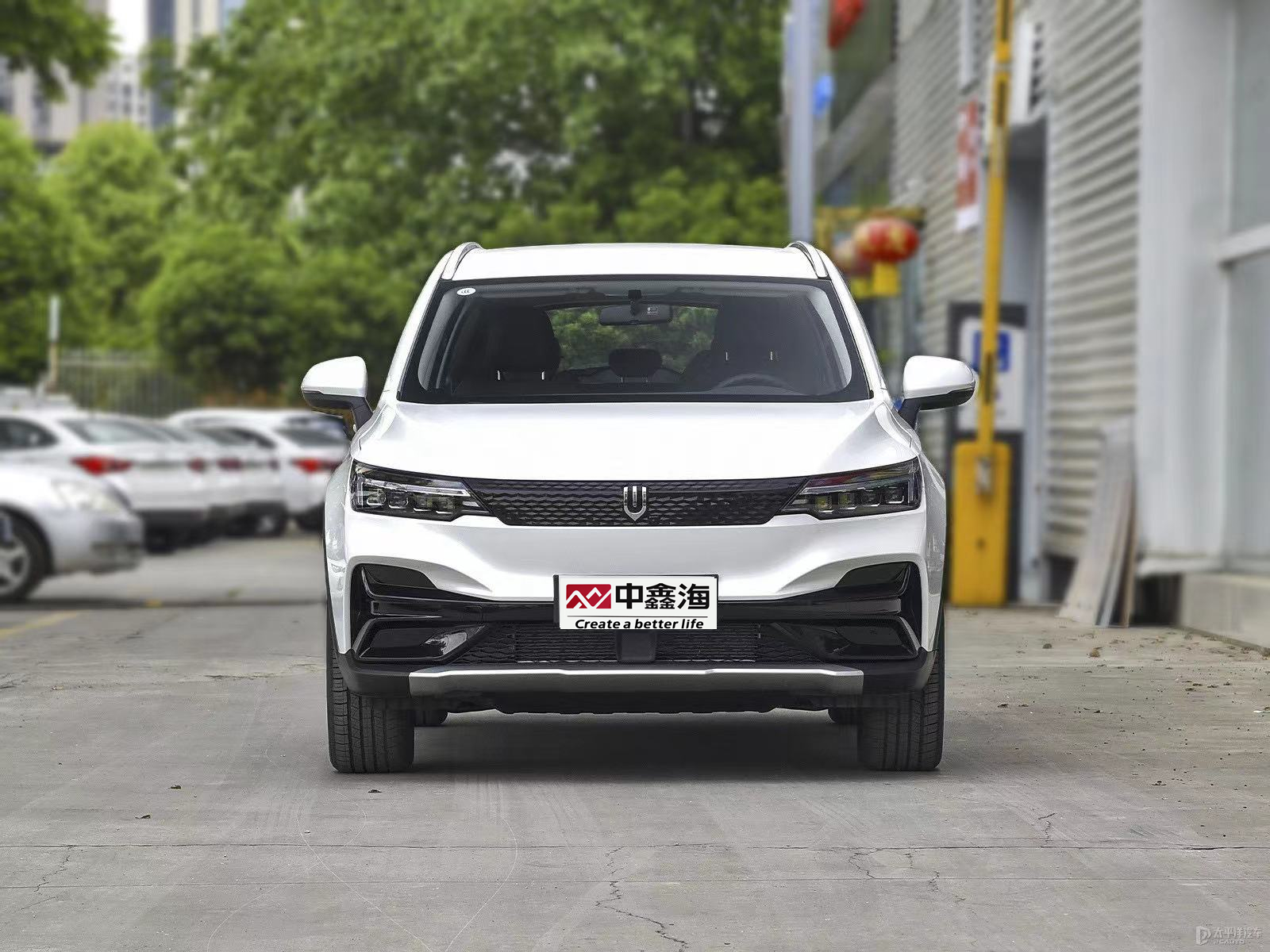 Hot-selling new energy vehicle Chuangwei EV6 has a battery life of 620 kilometers and a large body capacity Travel version