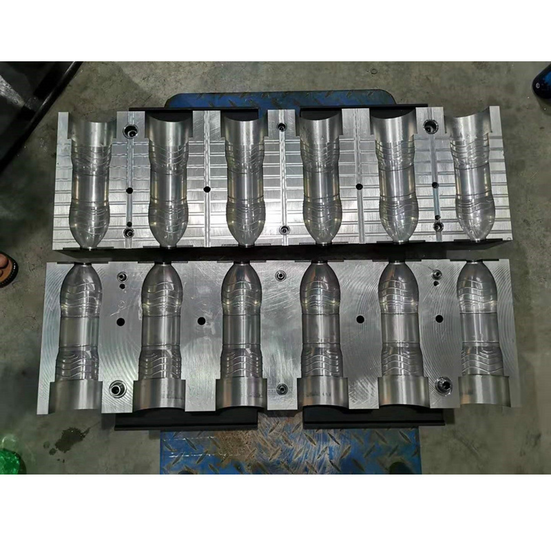 OEM Custom Design Water Bottle Blowing Mold