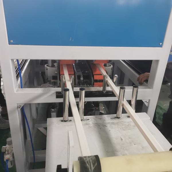 Double Screw Feeder upvc profile extrusion machine for Integral Type Extruder