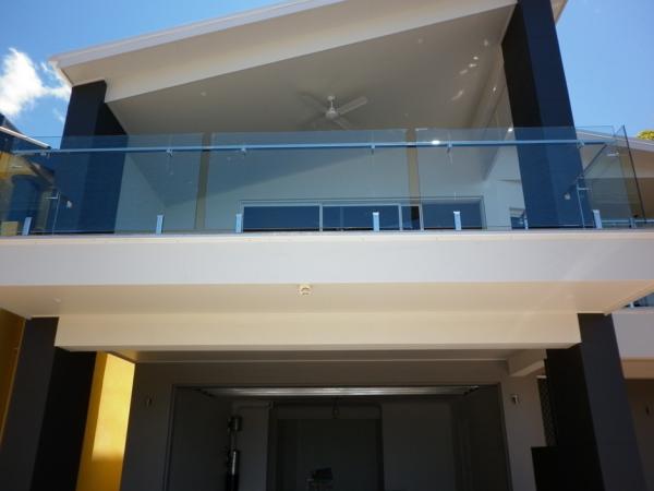 Buy cheap Balcony Transparent Tempered Railing Glass 12mm Thickness No holes from wholesalers