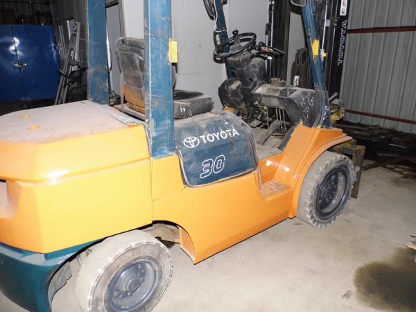 Buy cheap USED TOYOTA 3T FORKLIFT FOR SALE from wholesalers
