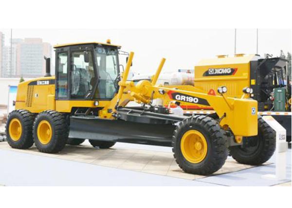 Buy cheap Cummins Engine Motorized Grader , 500MM Cutting Depth Heavy Construction Equipment from wholesalers