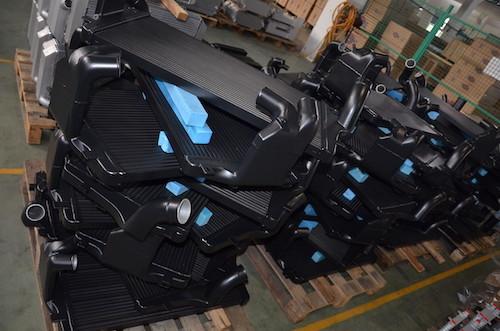 Aluminum high performance finned tube automotive intercoolers for truck air to