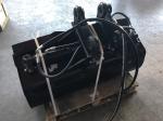 HYDRUALIC TILT BUCKET BLACK COLOR HYDRAULIC EXCAVATOR TILT BUCKET/CLEAN BUCKET
