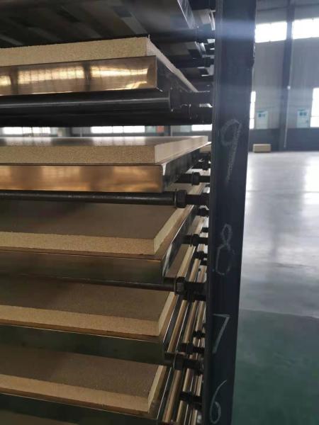 Buy cheap 400-1200kg/M3 Vermiculite Insulation Board Fire Retardant Class A1 from wholesalers