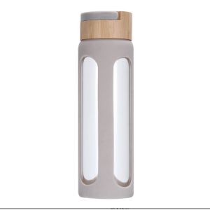 Buy cheap Personalised 550/750ml High Borosilicate Glass Water Bottle Custom Glass Drinking Bottle With Silicone Sleeve And Bamboo Lid Easy To Clean And Maintain from wholesalers