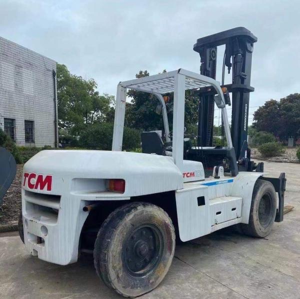 Buy cheap Used Tcm Fd100 Diesel Forklift with 4.5m Satge and Powerful Engine from wholesalers