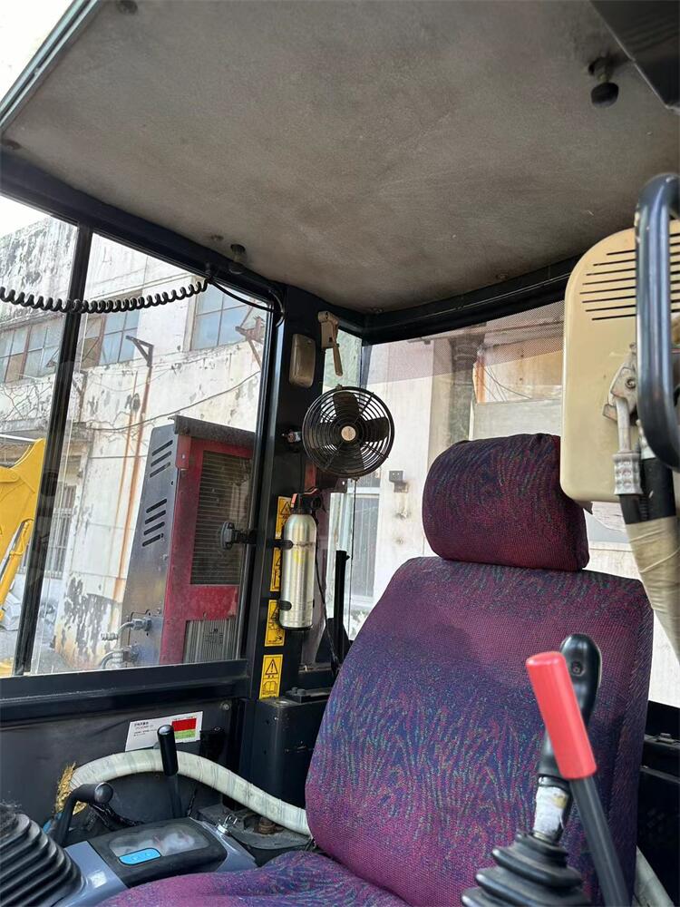 Original Hydraulic Cylinder Used Komatsu PC40 Mini Crawler Excavator in Low Working Hours