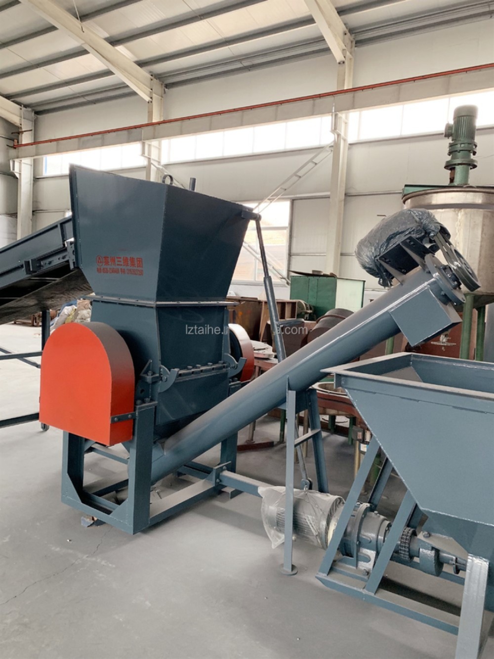 Farms Shandong Waste Plastic Recycling Machine PET Washing Line With Label Remover Machine