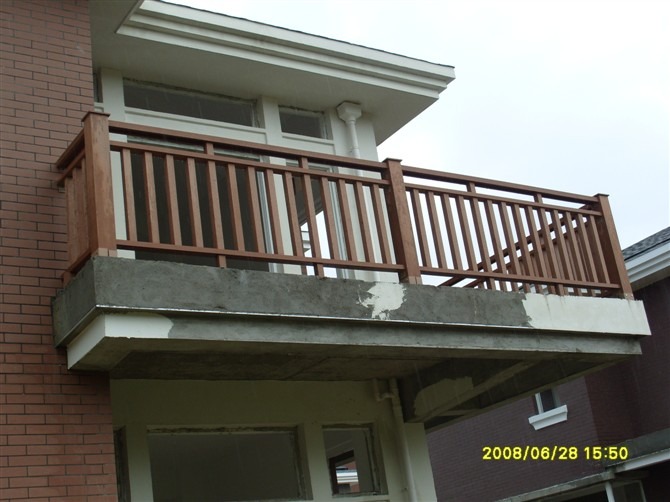 Waterproof Sustainable WPC Outdoor Garden Fence for Hotels