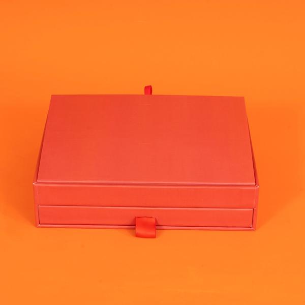 Corrugated Color Drawer Kraft Paper Laminated Gift Box White Cardboard Airplane
