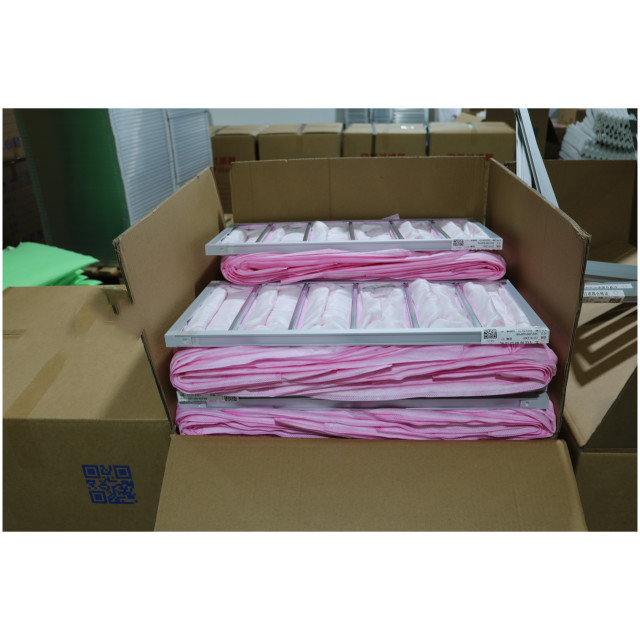 Medium Efficiency Pocket Filter For Air Conditioner Or HVAC Filter