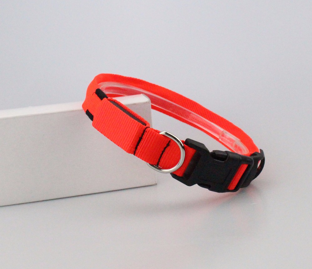 Christmas Polyser Dog Led Collars / LED Flashing Pet Collar For Dogs And Cats